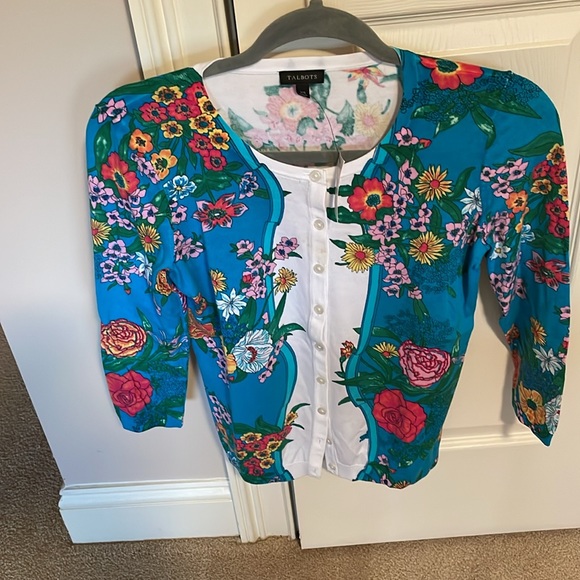 Beautiful new Talbots cardigan sweater - Picture 2 of 3